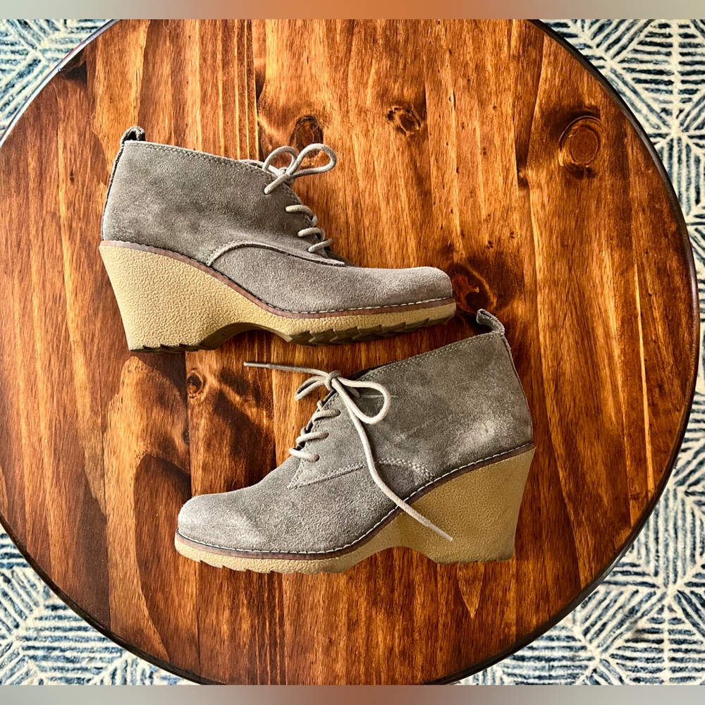 White Mountain Lambert Wedge Bootie